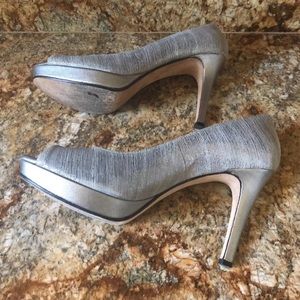 Antonio Melani Silver platform Peep Toe Pumps 10